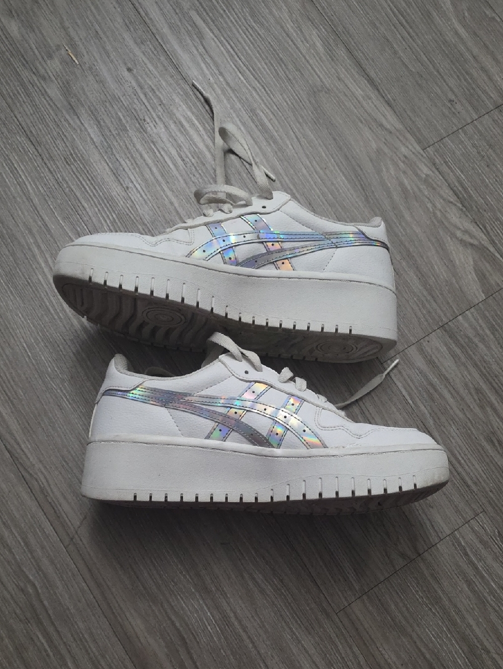 ASICS Japan S PF White Platform Sneakers with Iridescent Stripes Size 8½